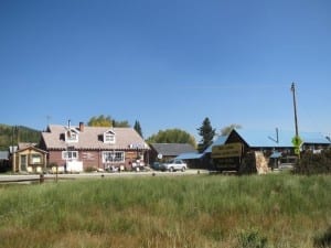 Twin Lakes General Store