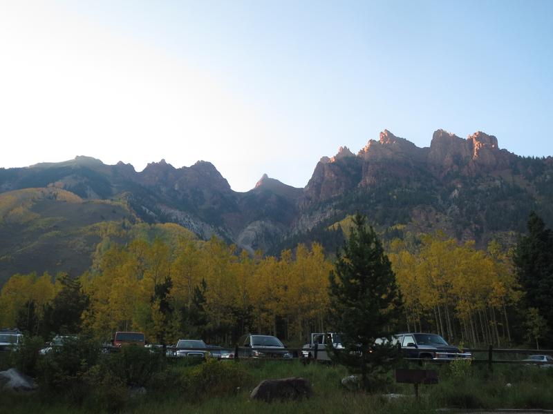 Maroon Bells Parking