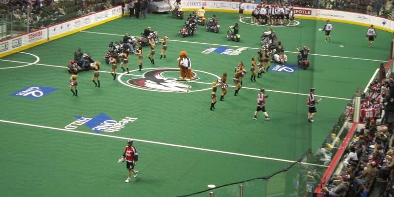 Ball Arena, sección 318, casa de Denver Nuggets, Colorado Avalanche,  Colorado Mammoth, página 1