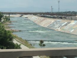 Pueblo Whitewater Park Arkansas River