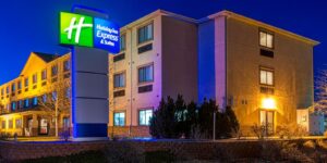 Best Hotels Alamosa CO Holiday Inn Express and Suites Exterior