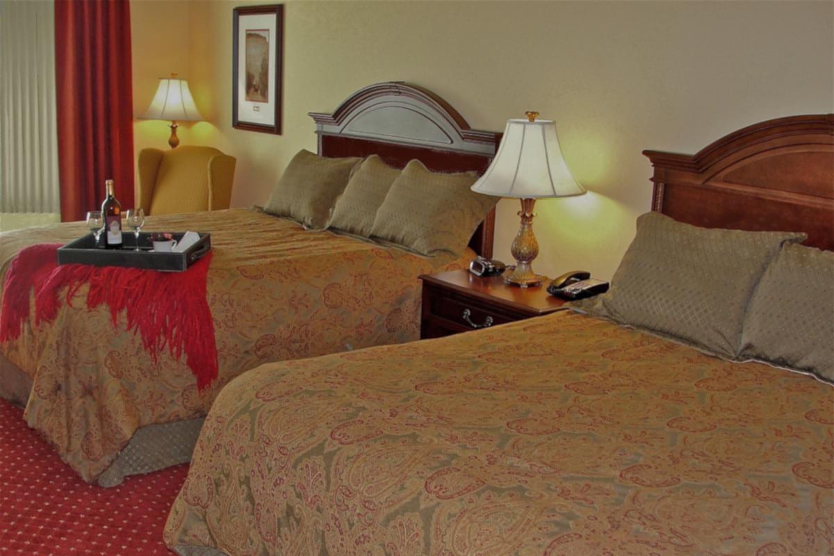 Best Hotels Palisade CO Wine Country Inn Room Beds