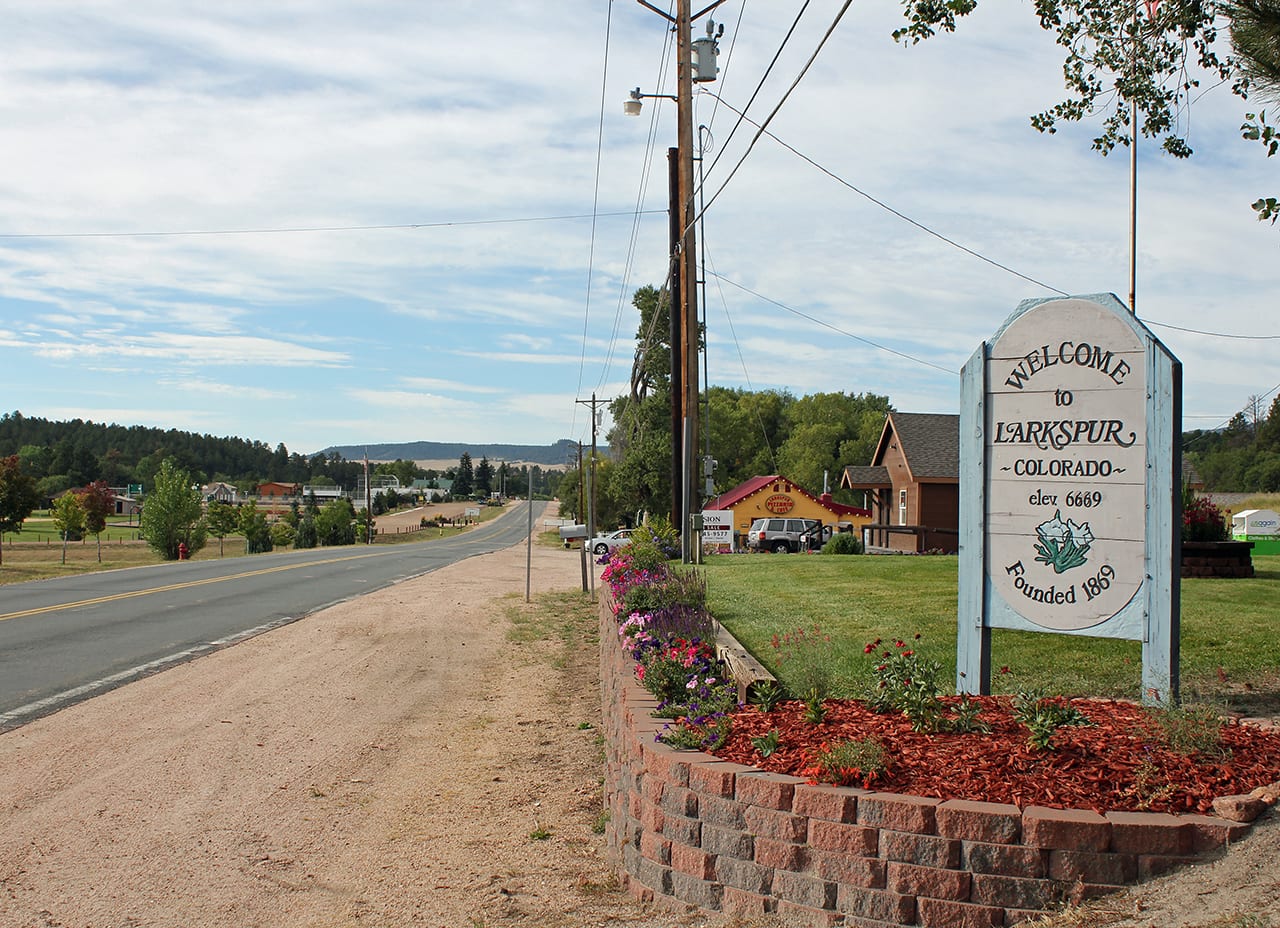 Larkspur Colorado Welcome Sign