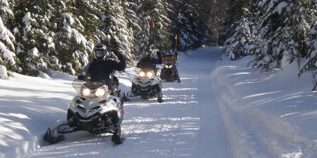 Saddleback Ranch Snowmobile Tour