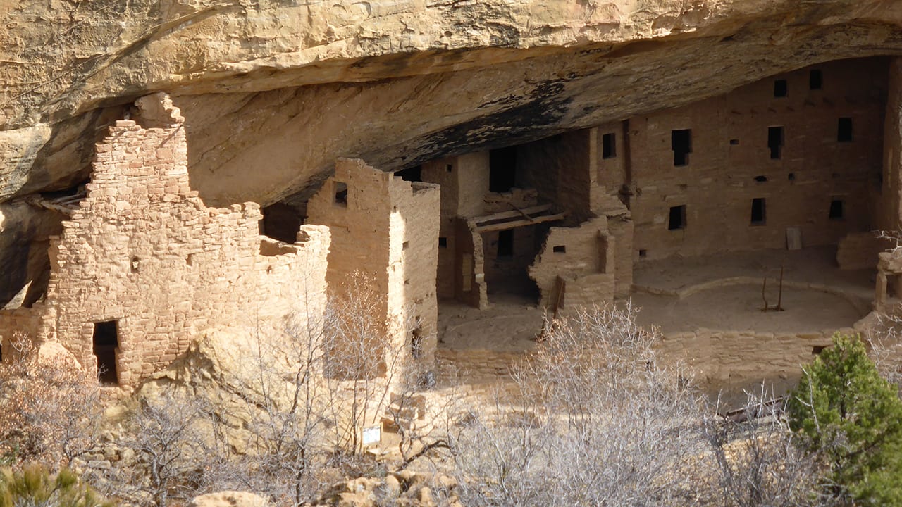 can you visit mesa verde in winter