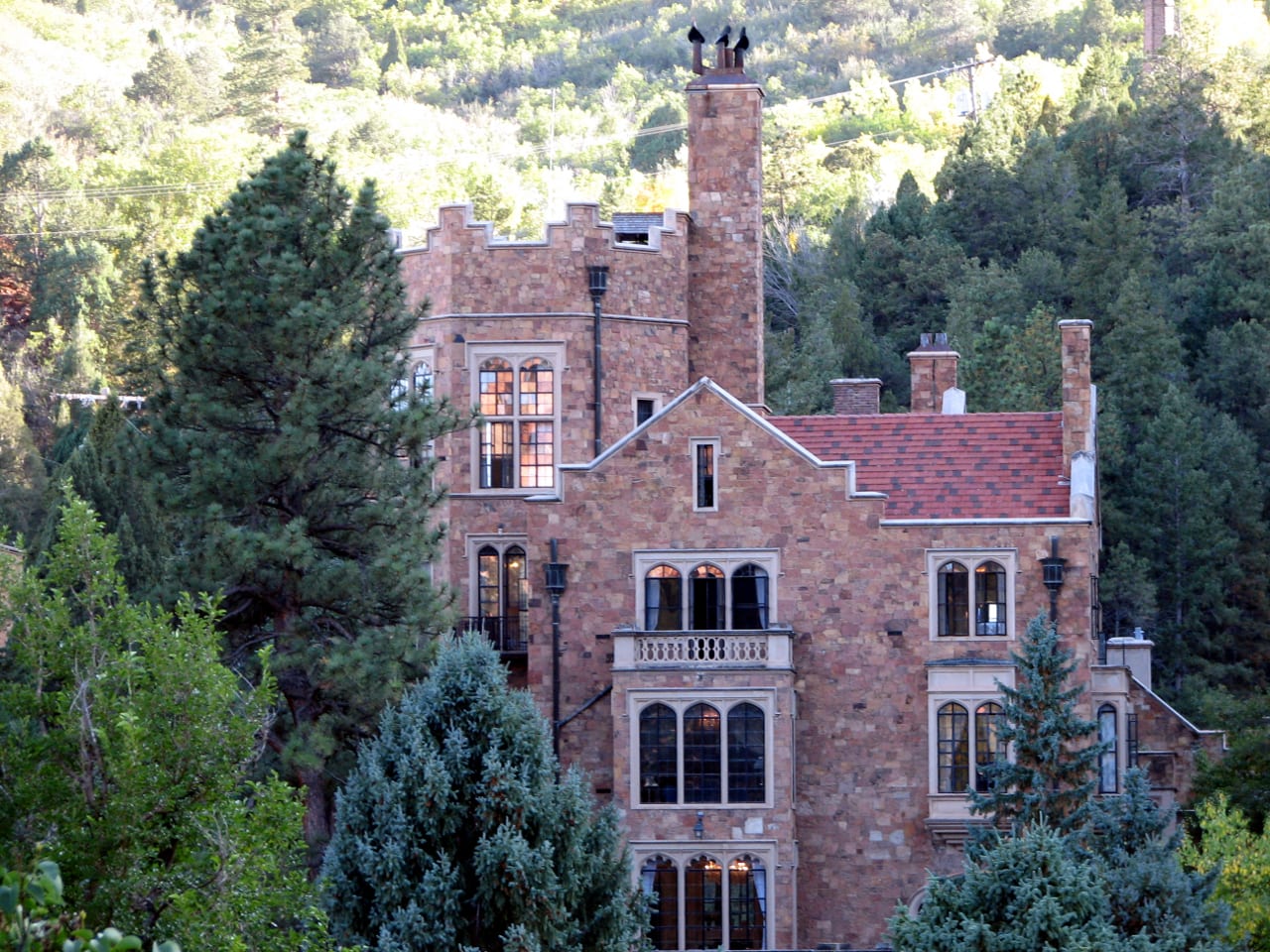 castle tours colorado