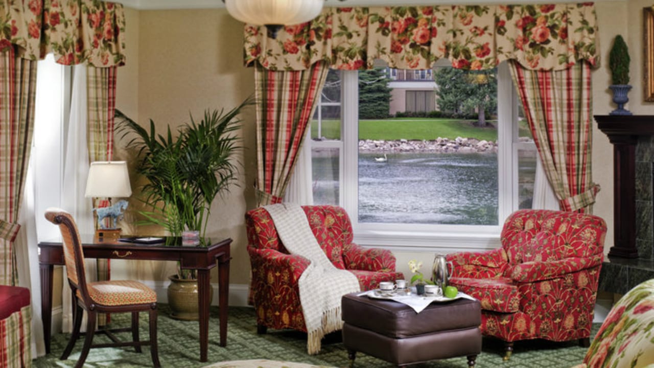 Broadmoor Hotel Lakeside Cottage Colorado Springs