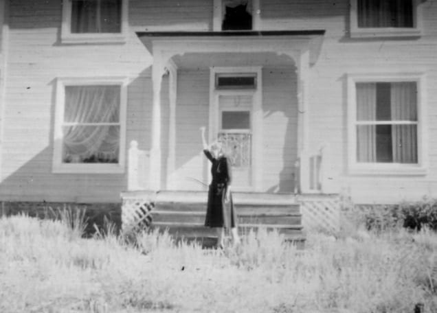 Russell Gulch CO White House Woman