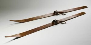 1880s Butter Pat Skis