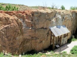 Morrison-Golden Fossil Areas National Natural Landmark