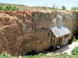 Morrison-Golden Fossil Areas National Natural Landmark