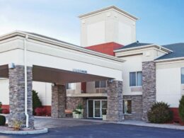 La Junta CO Top Hotel Holiday Inn Express Exterior