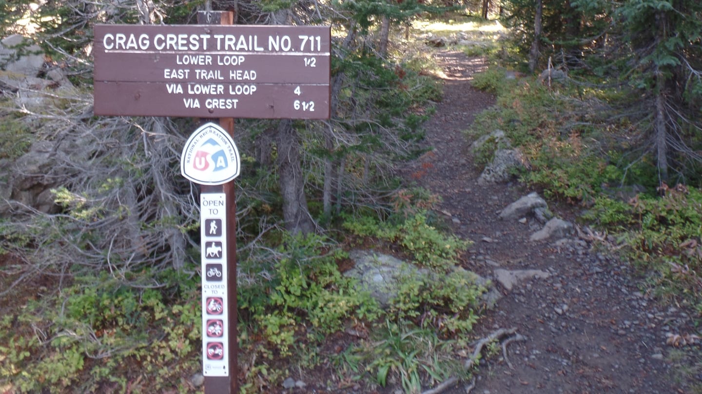 Crag Crest Trail Trailhead Sign