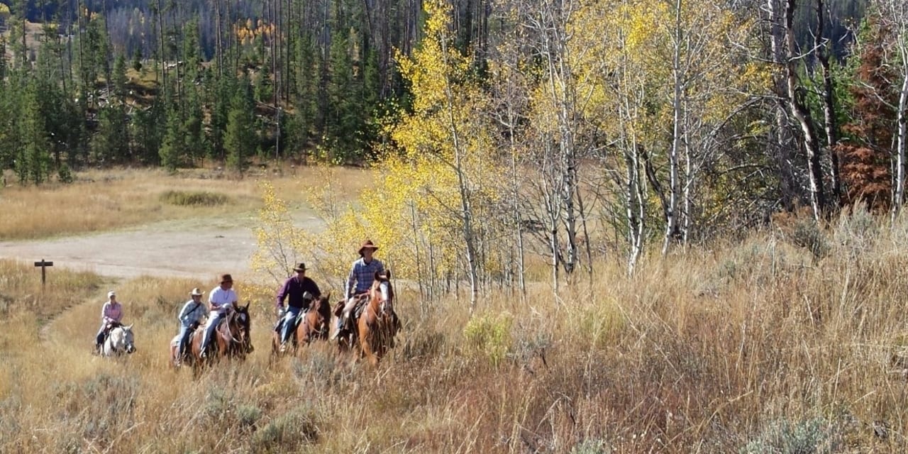 Elk River Guest Ranch Dude ranch resort in Clark, CO