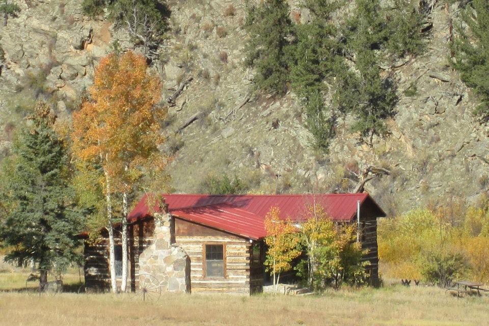 Tarryall River Ranch Lodge