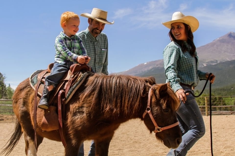 Wind River Ranch Horseback Riding Estes Park