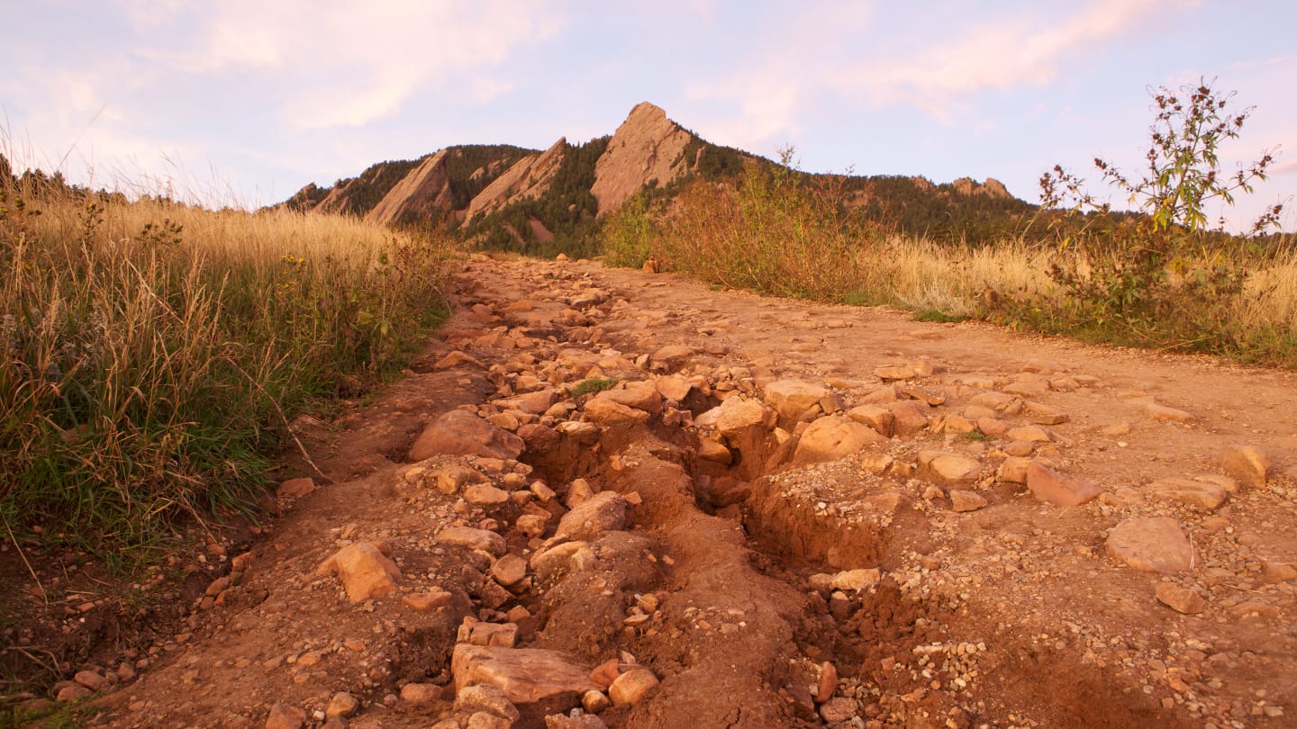 Hiking Chautauqua Trail Boulder Colorado