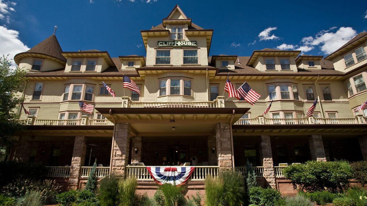 Cliff House at Pike's Peak Colorado Springs