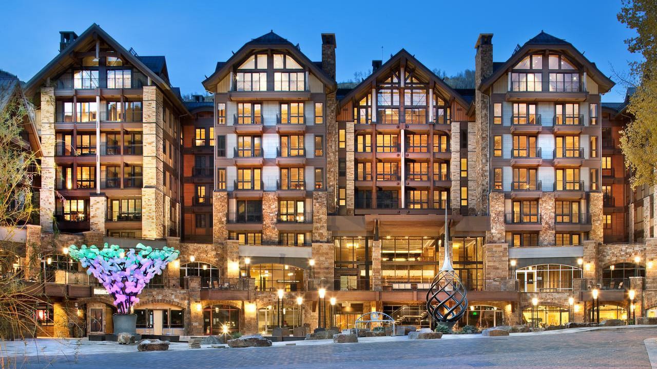 Solaris Residences Hotel Vail Exterior