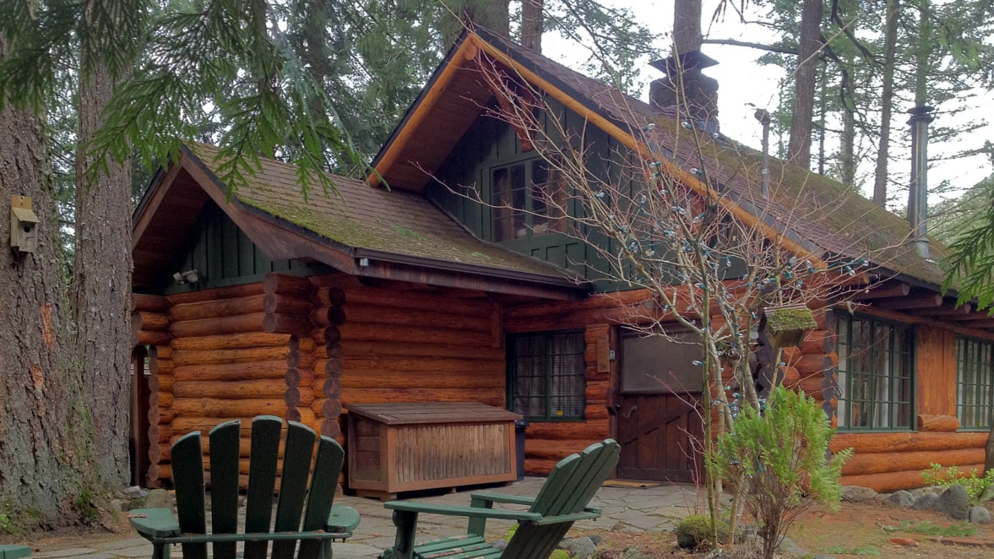 Foothills Lodge and Cabins South Fork CO
