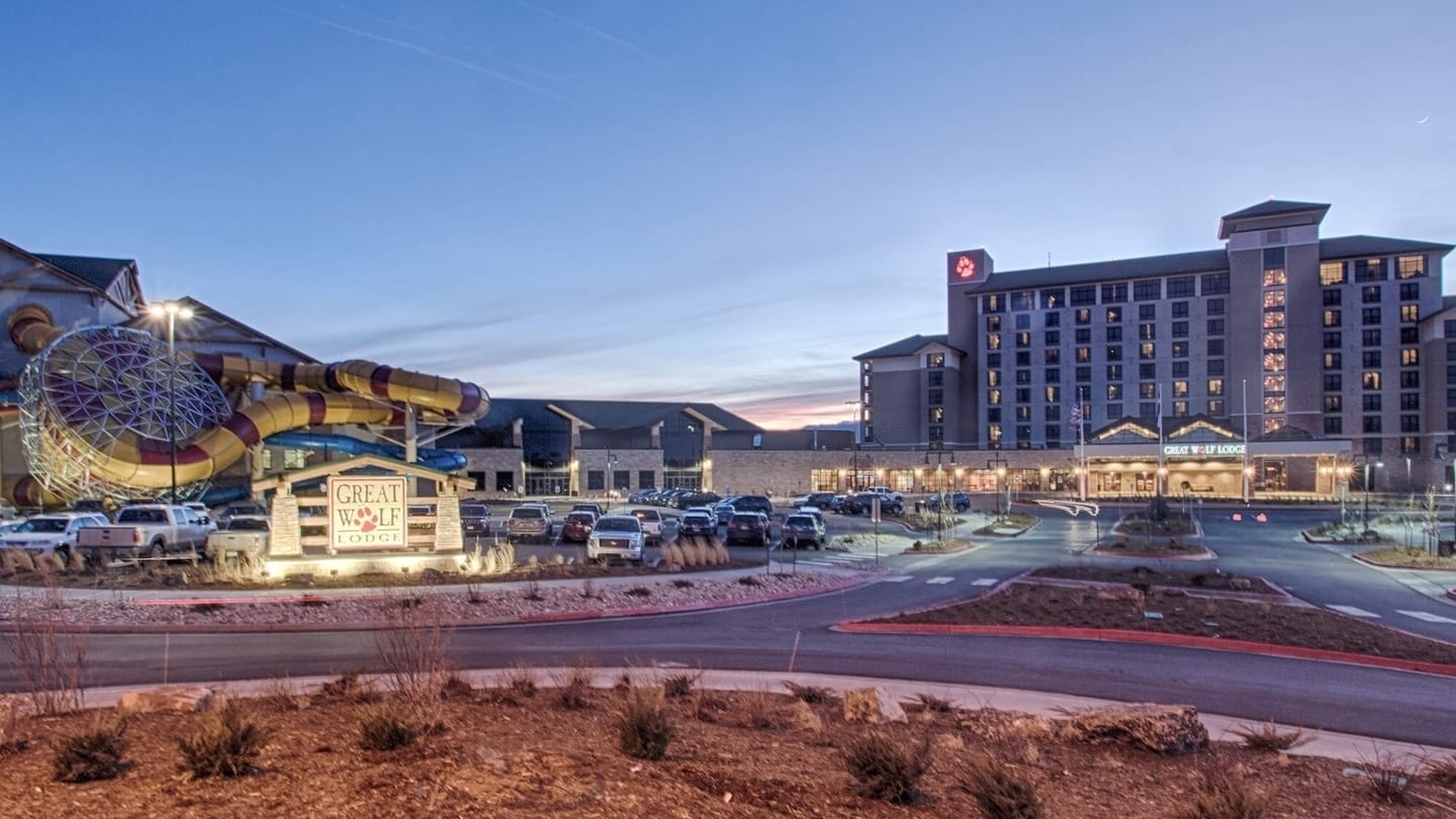 19 Best Hotels in Colorado Springs, CO