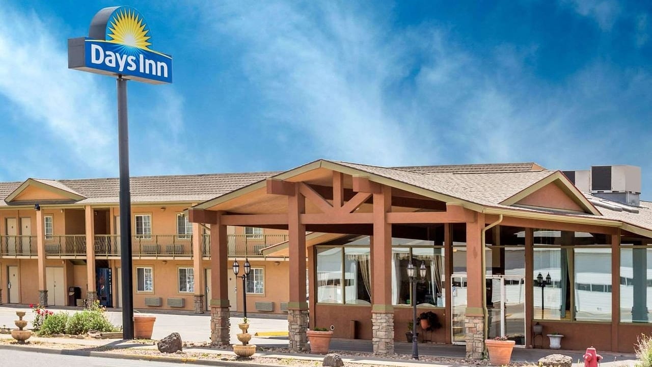 Days Inn by Wyndham Delta