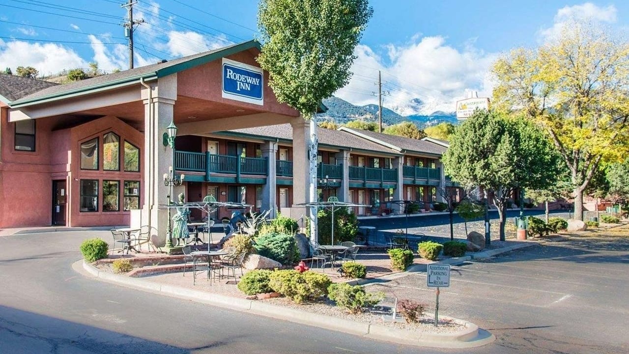 Top 13 Cool & Unusual Hotels in Manitou Springs, CO | Best Hotel