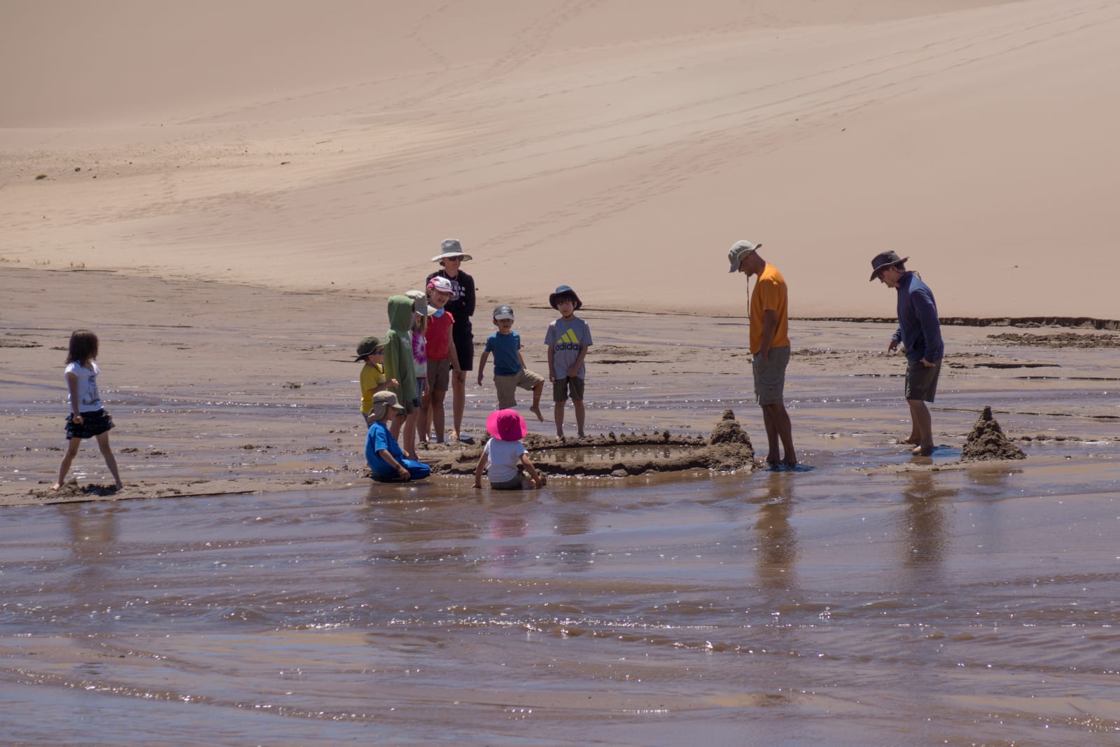 Kid Friendly Activity Great Sand Dunes Medano Creek Families Playing