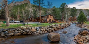 4 Seasons Inn on Fall River, CO