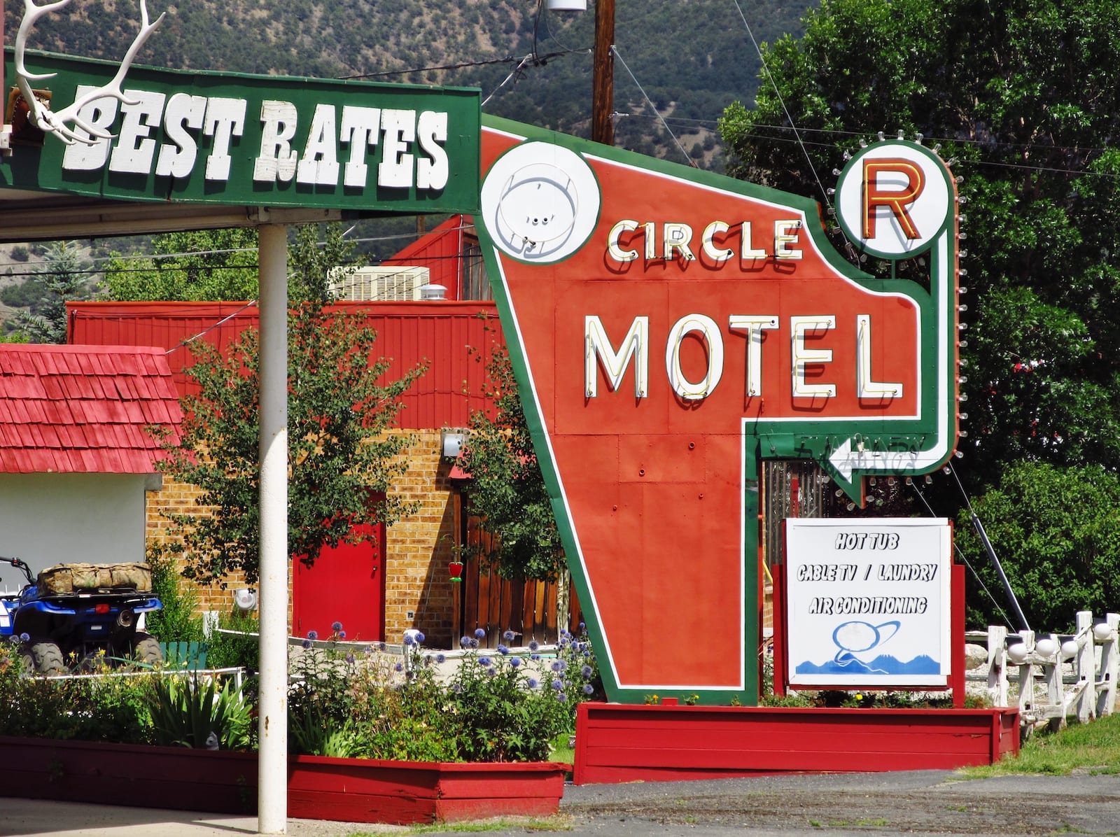 Circle R Motel, Colorado