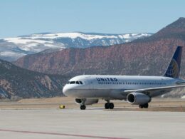 Eagle County Regional Airport Colorado United Airlines Plane