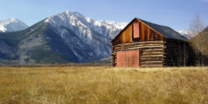 Twin Lakes Colorado Log Cabin