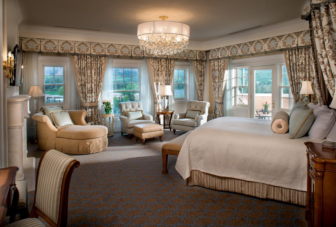 Room at The Broadmoor.