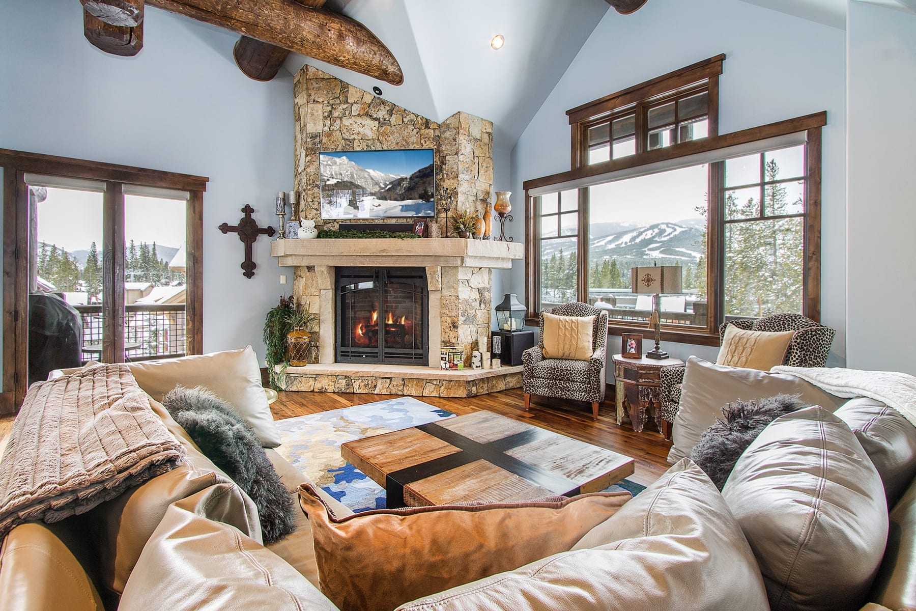 Room at Los Pinos Townhomes Breckenridge Colorado.