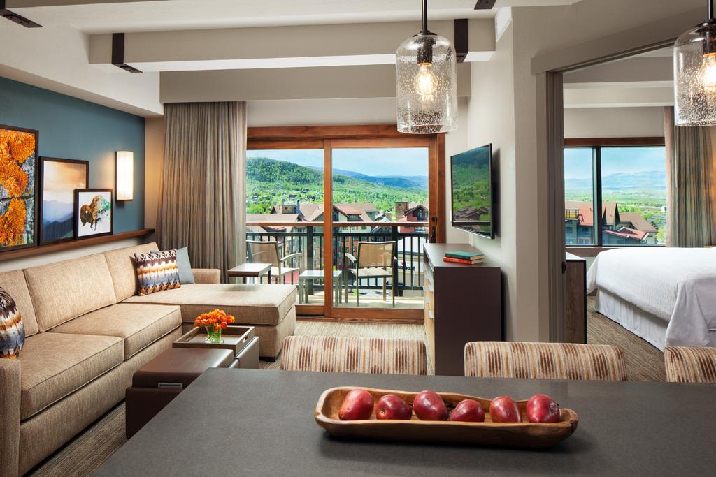 Room at Sheraton Mountain Vista Resort Villas.