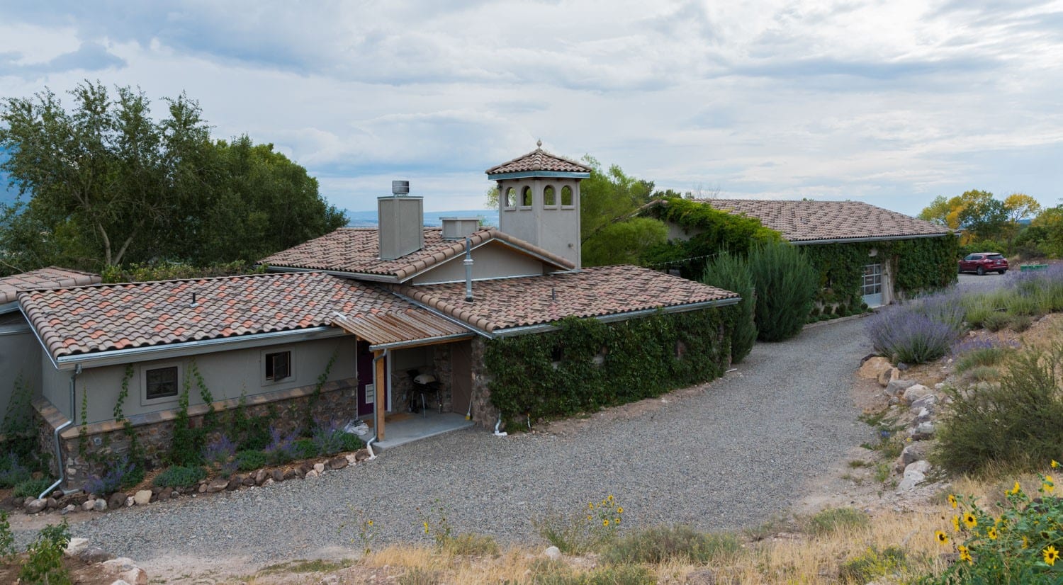 image of azura winery