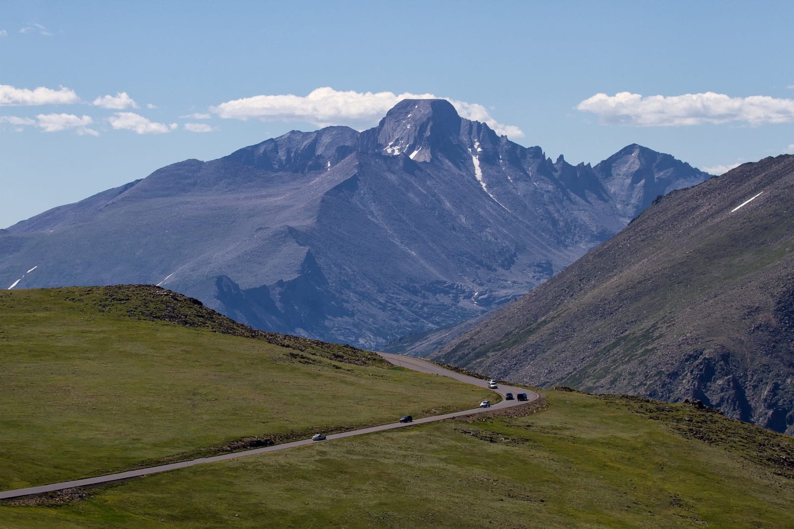 image of trail ridge road