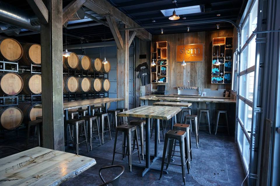 image of tasting room at Stem Ciders