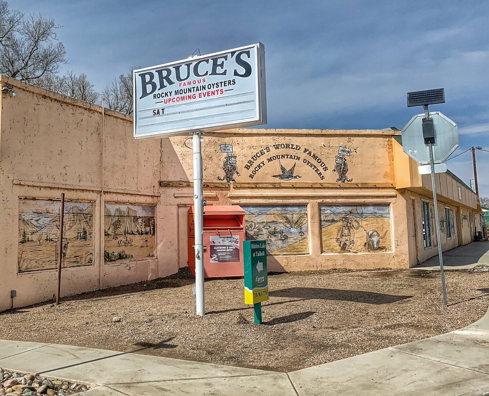 image of Bruce's bar