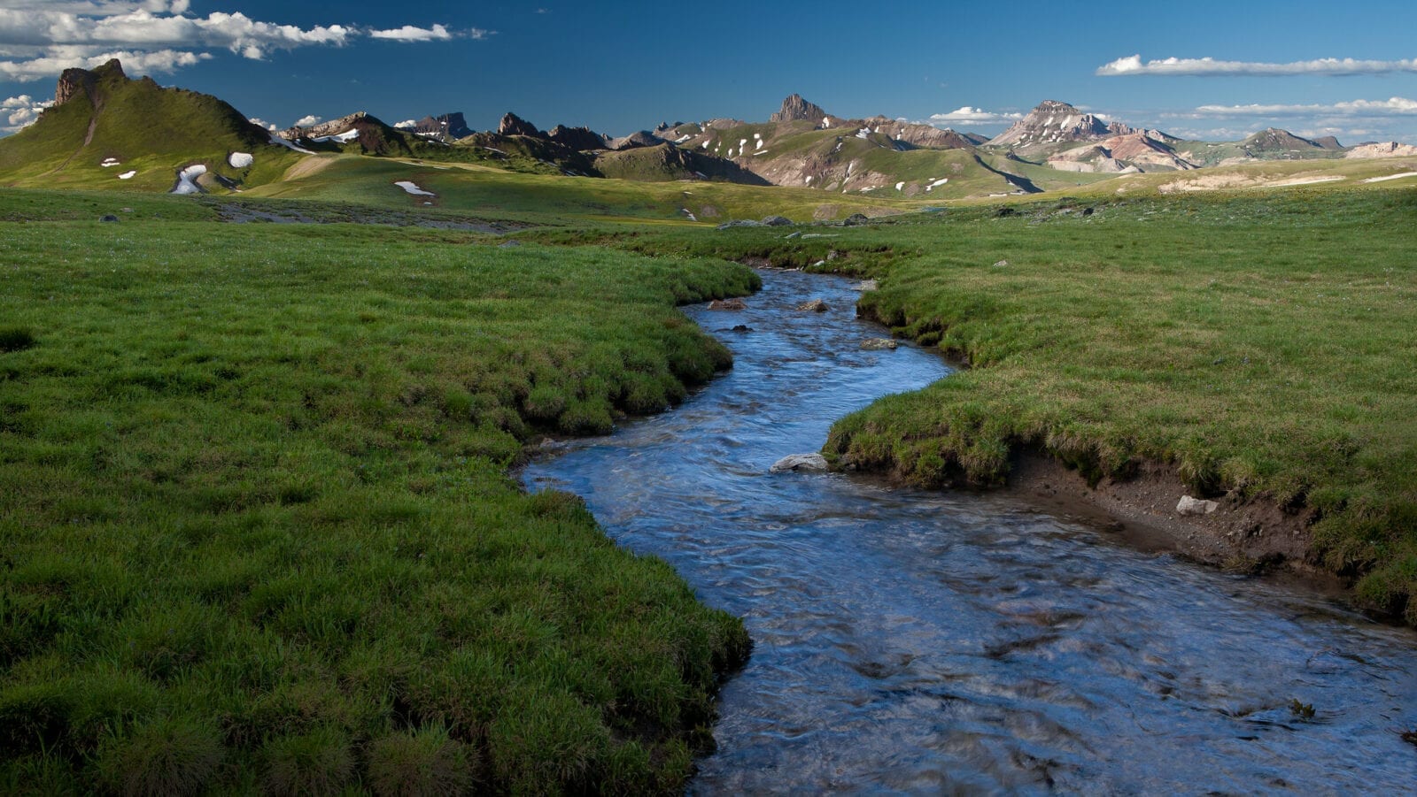 image of mountains in uncompaghne forest