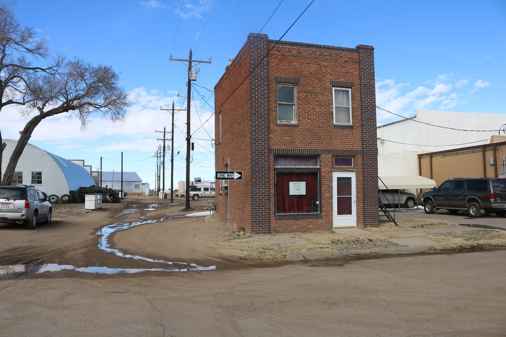 image of building in walsh colorado