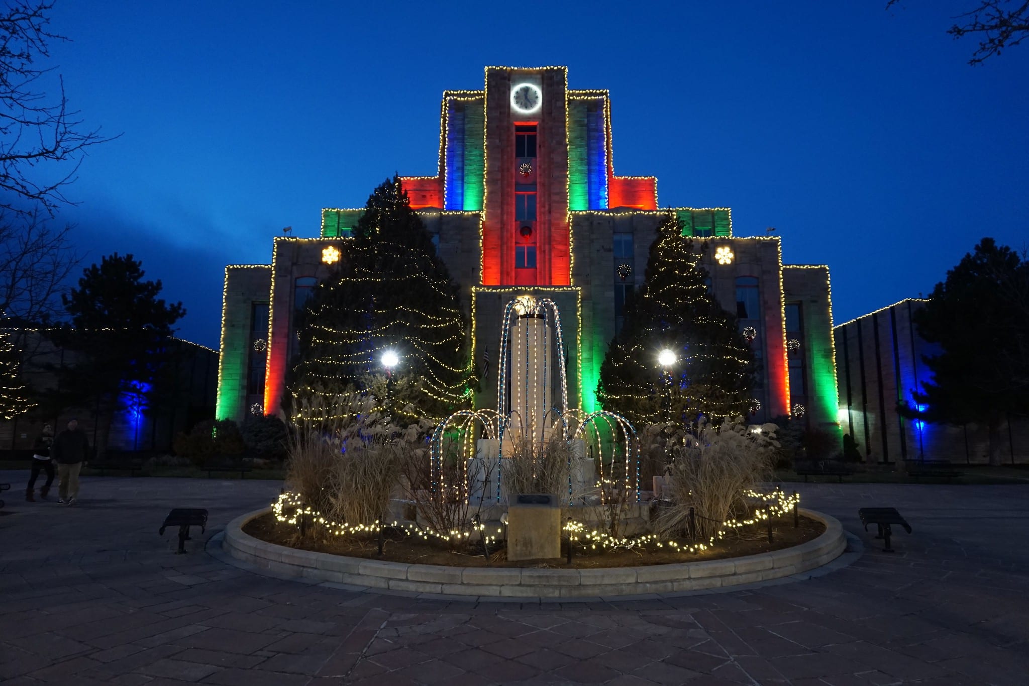 image of downtown boulder during Christmas