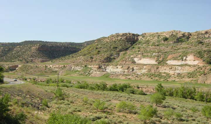 image of mesa near uravan colorao