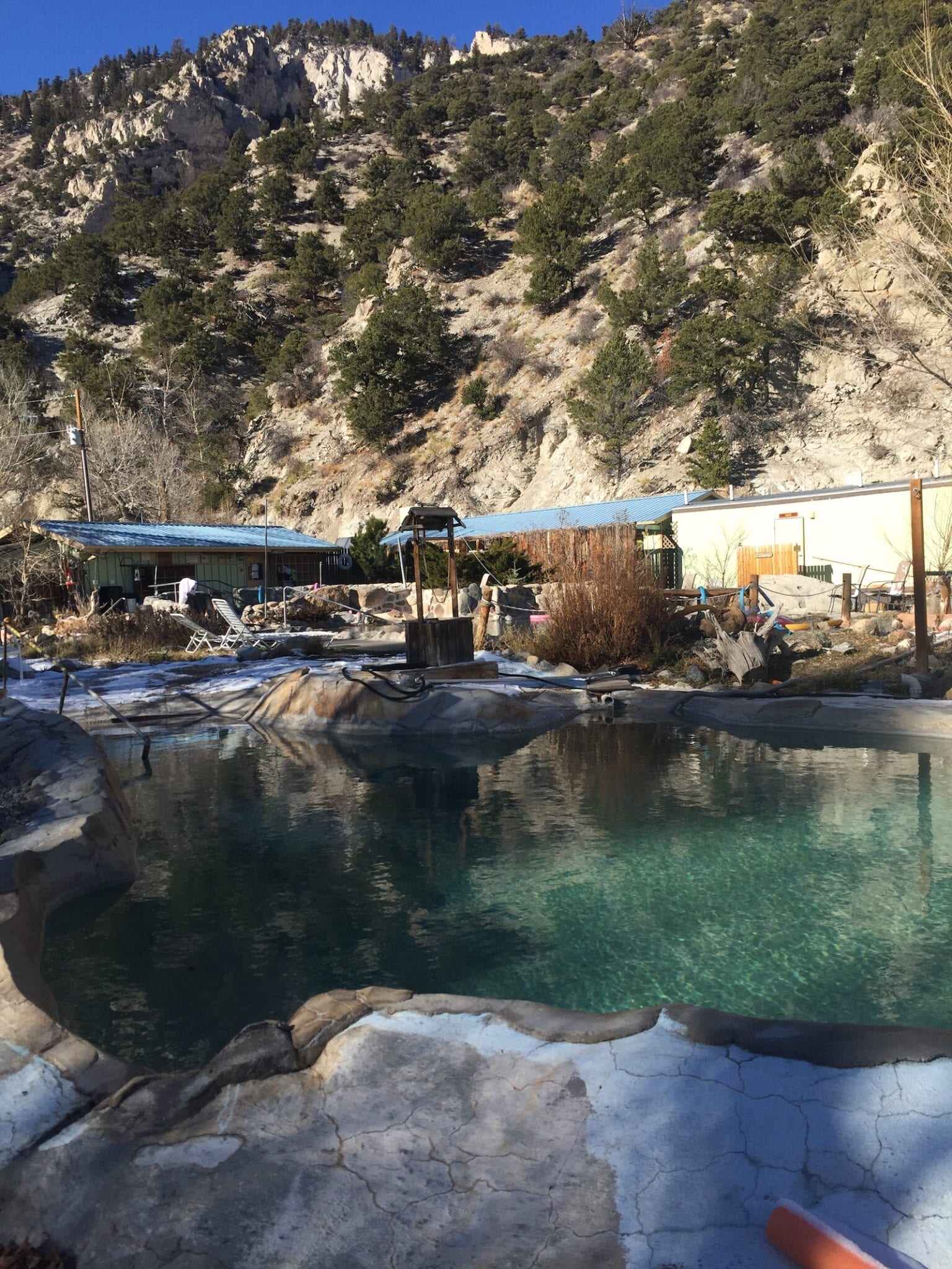 cottonwood hot springs colorado lodging