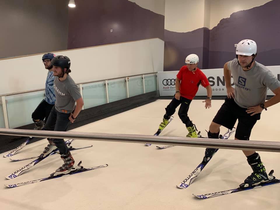 image of snowbahn indoor skiing