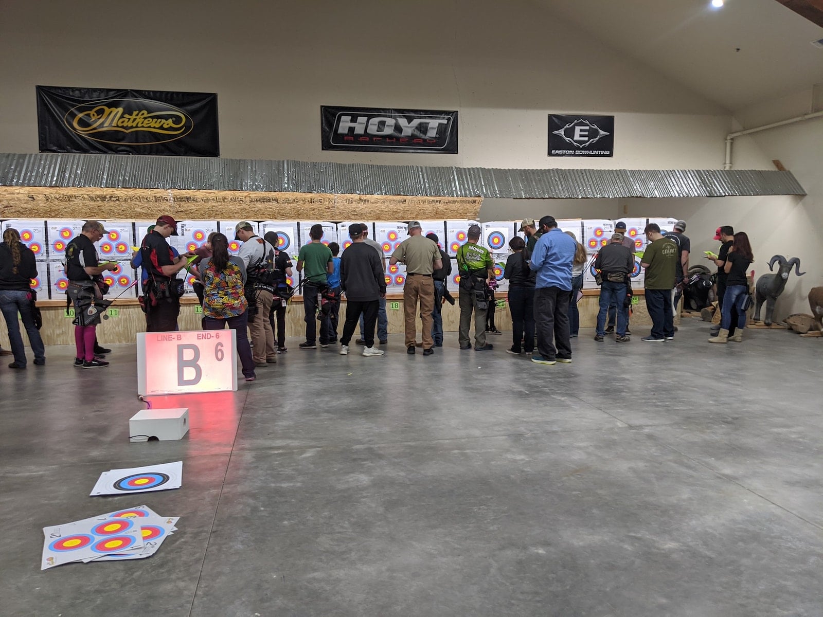 Image of people at Rocky Mountain Archery in Fort Collins, Colorado