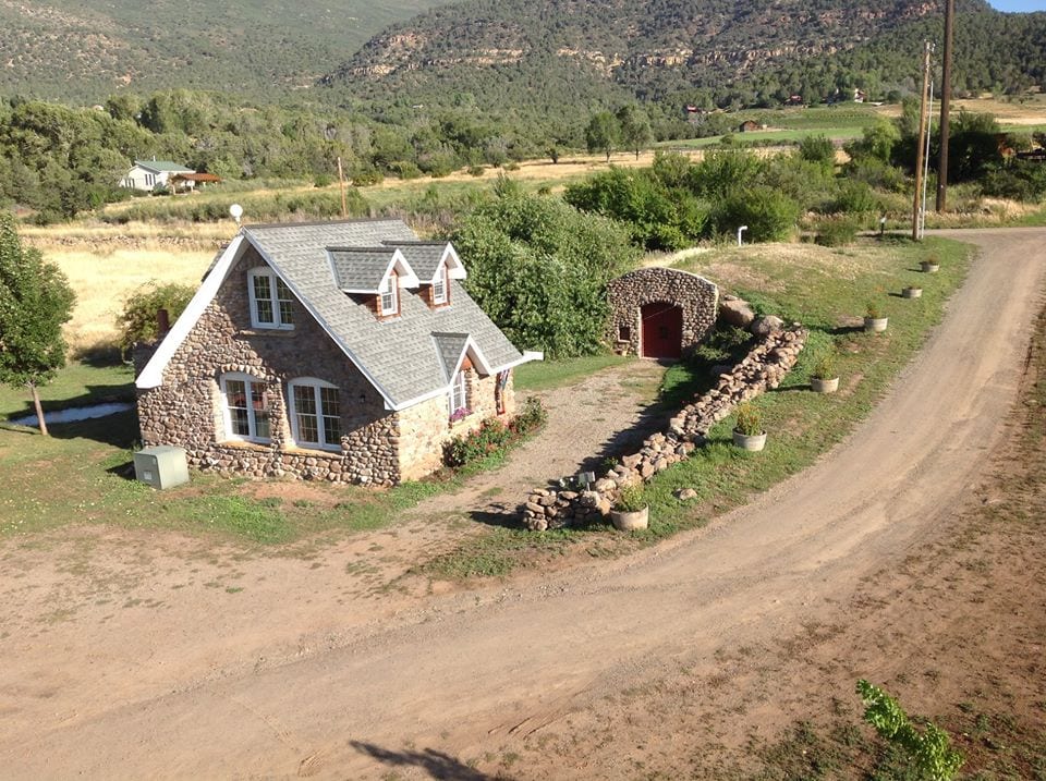 stone cottage cellars paonia colorado