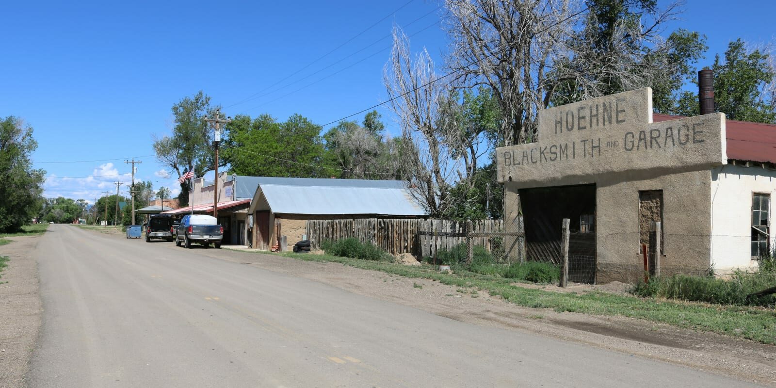 Hoehne Colorado County Road 40.6