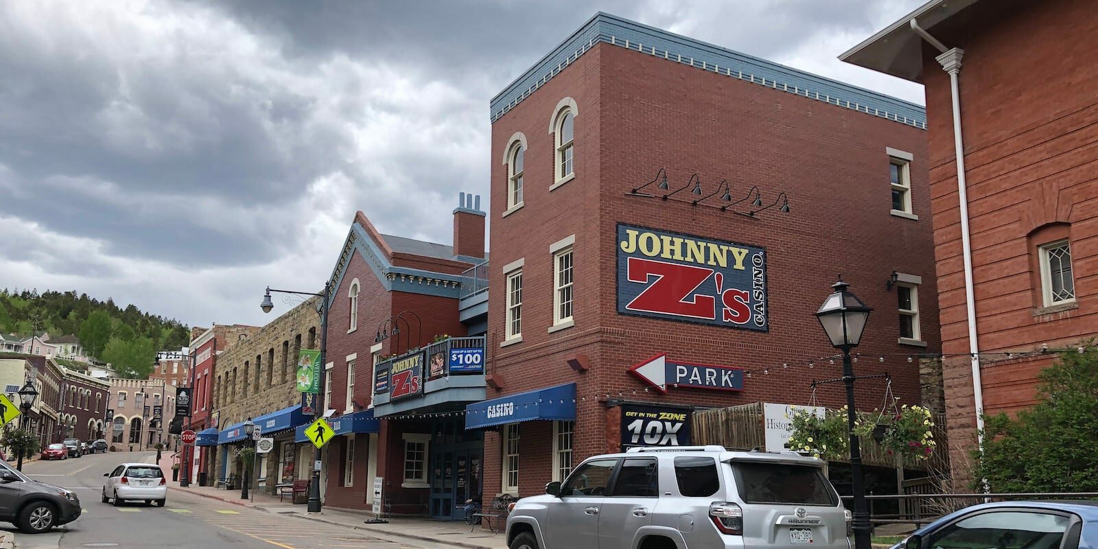 Johnny Z's Casino Central City CO Parking