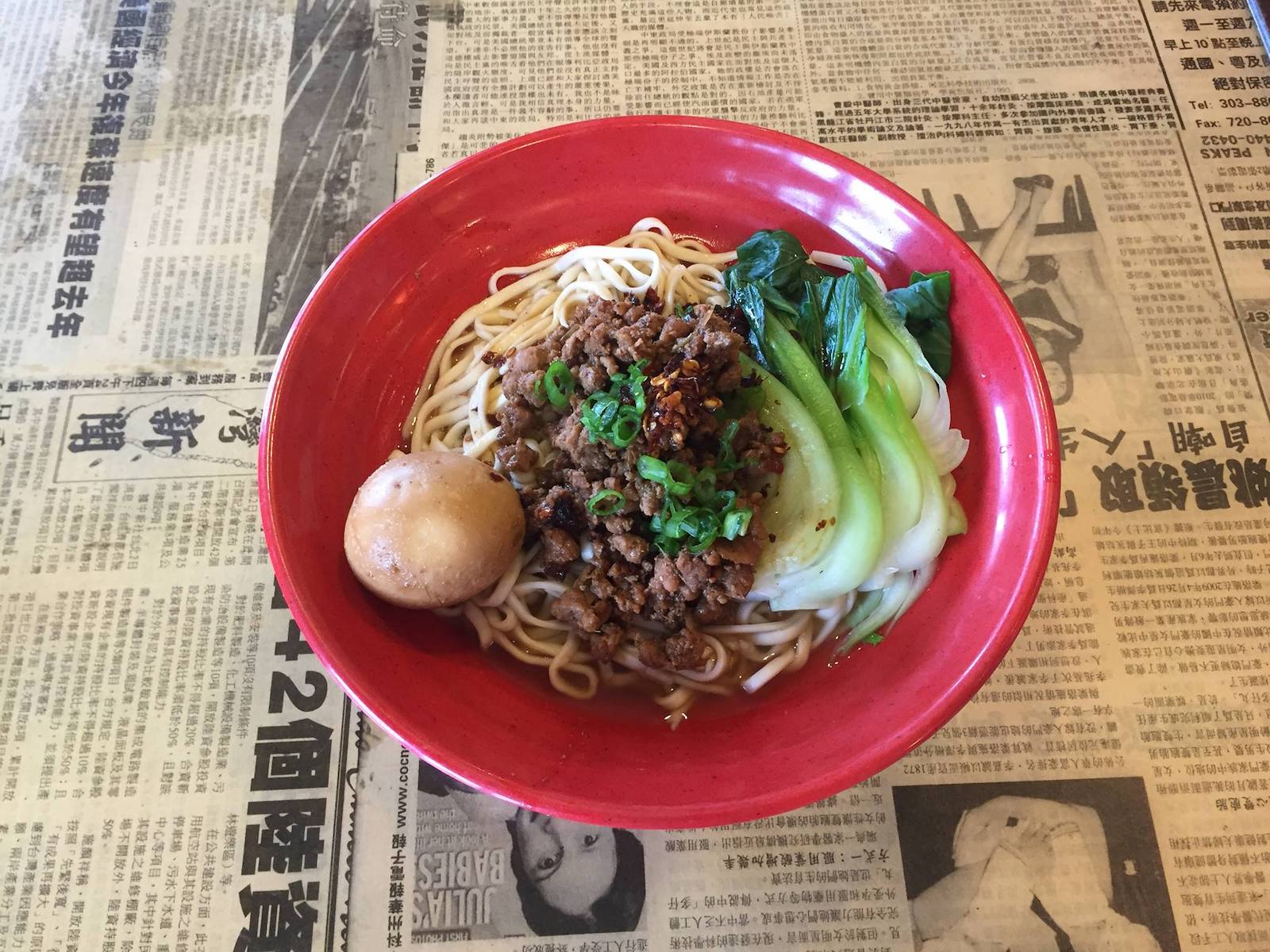 Image of a noodle dish at Zoe Ma Ma in Boulder, Colrado